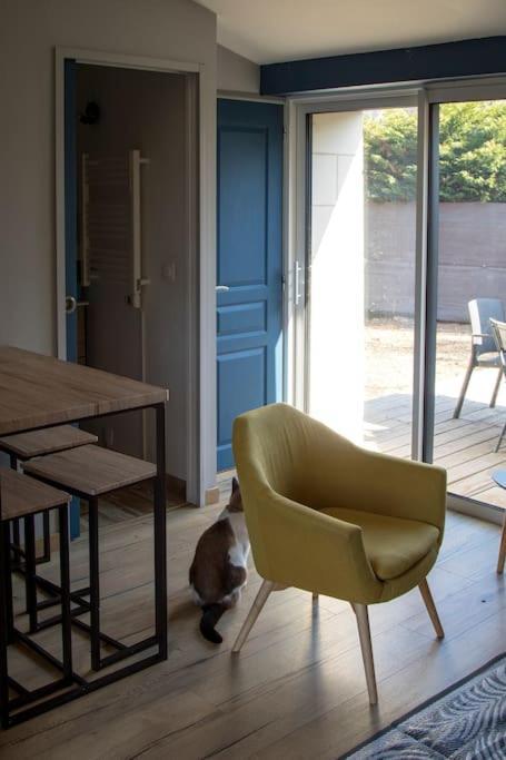 La Maisonnette De Josephine Saint-Jean-des-Mauvrets Bagian luar foto